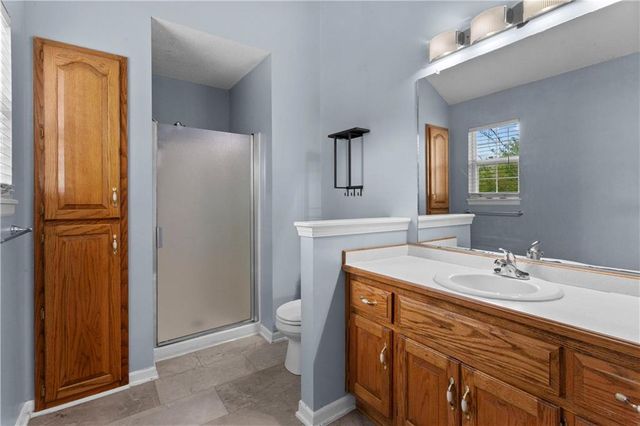 1906 Cheyenne Court, Greenwood, MO 64034