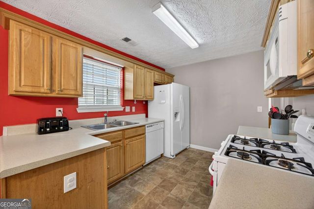 402 MOUNT LAUREL Drive, Dallas, GA 30132