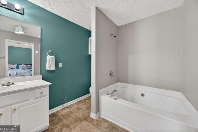 402 MOUNT LAUREL Drive, Dallas, GA 30132