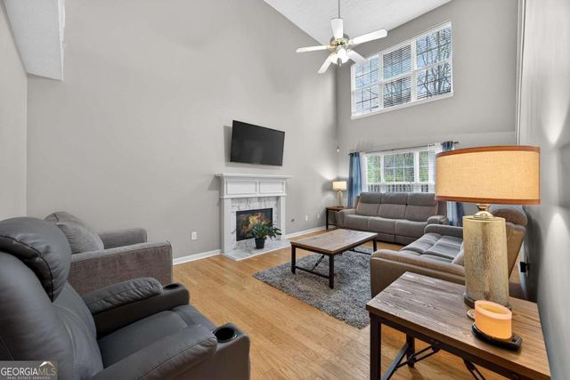 402 MOUNT LAUREL Drive, Dallas, GA 30132