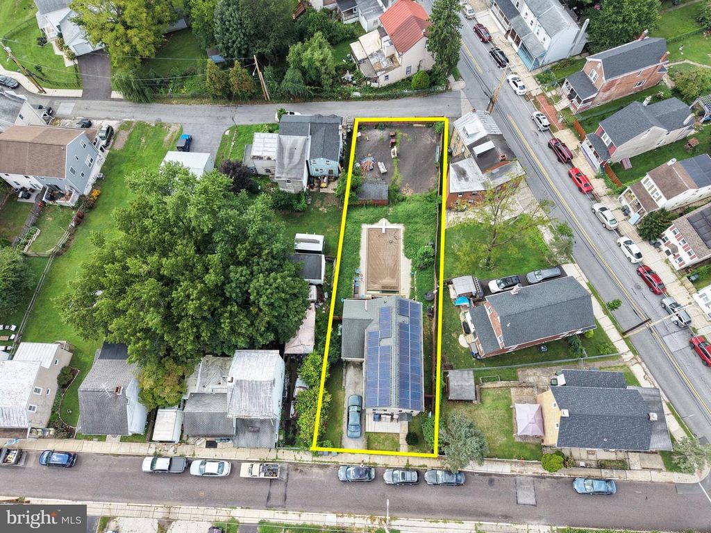 46 GRANT ST, PHOENIXVILLE, PA 19460 — exterior