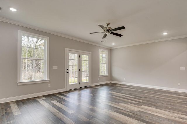 916 Walker Point Drive, Grovetown, GA 30813