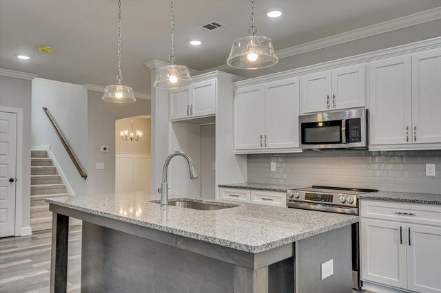 916 Walker Point Drive, Grovetown, GA 30813