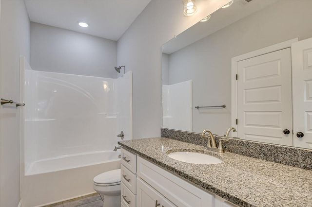 916 Walker Point Drive, Grovetown, GA 30813