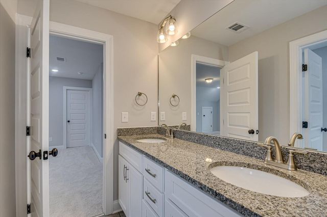 916 Walker Point Drive, Grovetown, GA 30813
