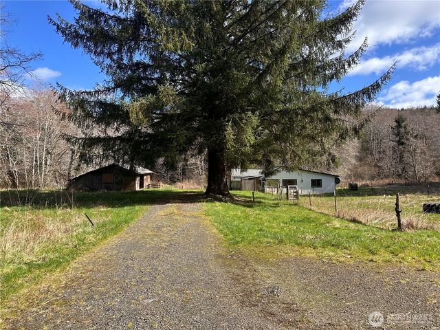 310 Butte Creek Road, Raymond, WA 98577