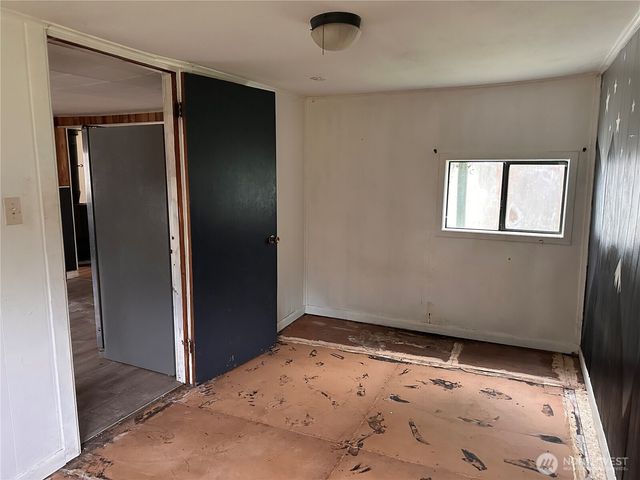 310 Butte Creek Road, Raymond, WA 98577