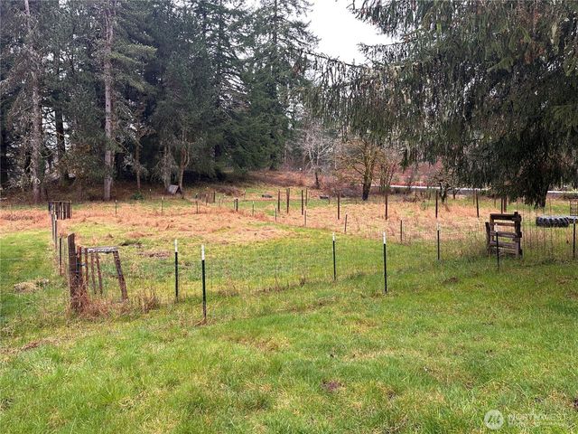 310 Butte Creek Road, Raymond, WA 98577