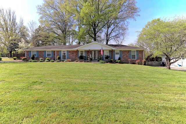 1008 Rolling Fields Cir, Columbia, TN 38401
