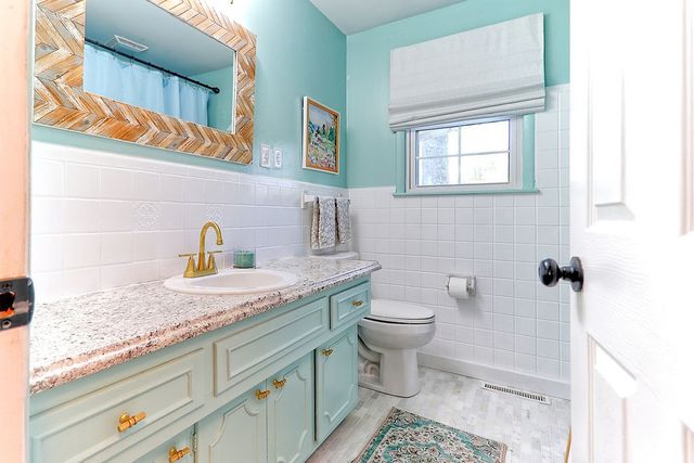 1008 Rolling Fields Cir, Columbia, TN 38401