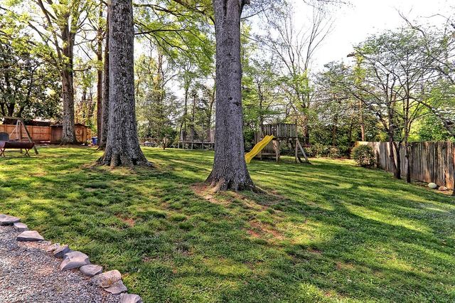 1008 Rolling Fields Cir, Columbia, TN 38401