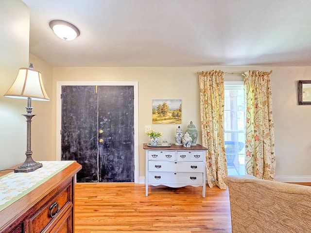 1008 Rolling Fields Cir, Columbia, TN 38401