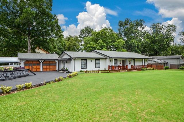 2896 Stanton Road SE, Conyers, GA 30094