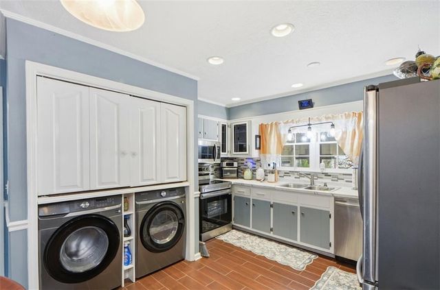 2896 Stanton Road SE, Conyers, GA 30094