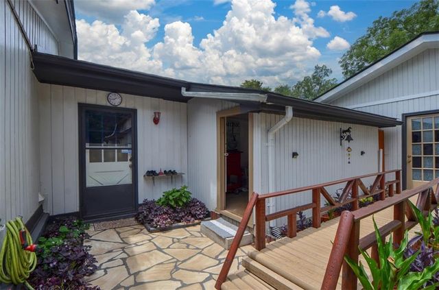 2896 Stanton Road SE, Conyers, GA 30094