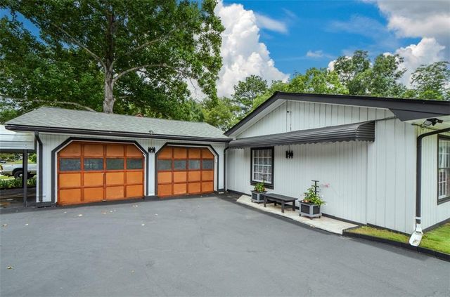 2896 Stanton Road SE, Conyers, GA 30094