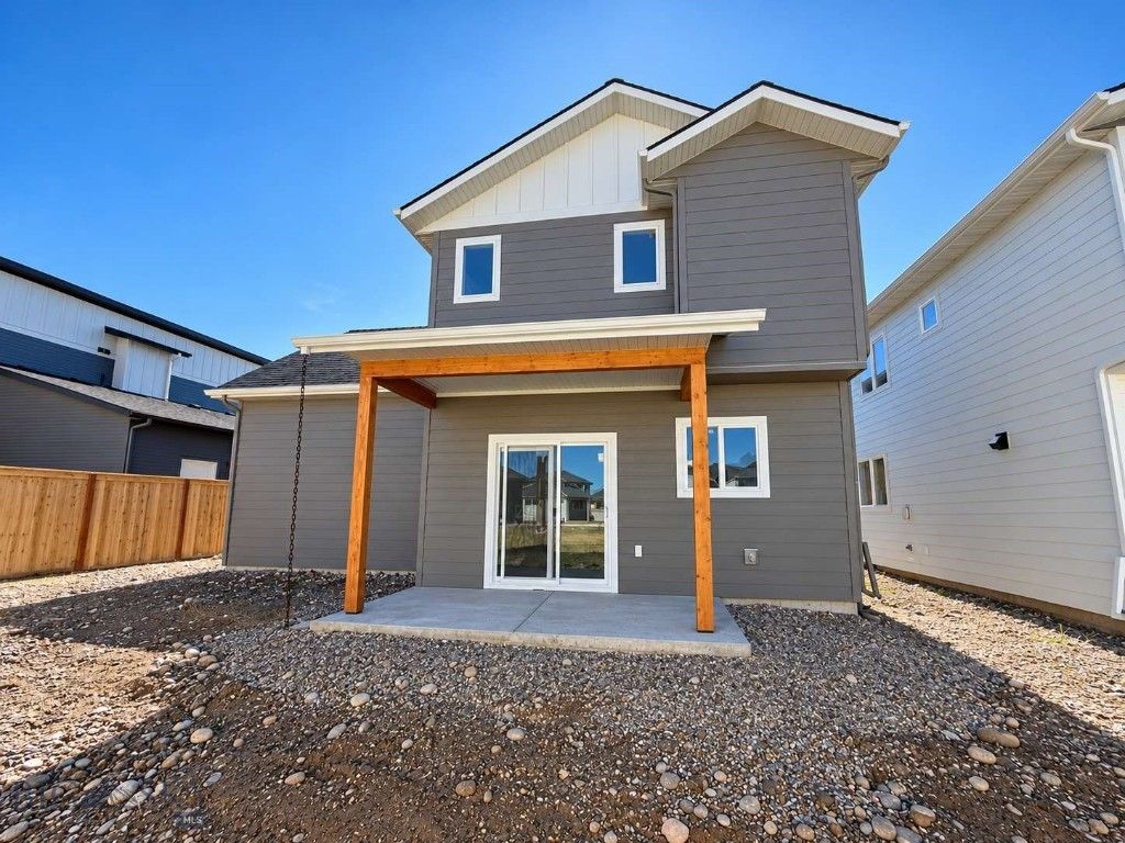813 Accolade Loop, Belgrade, MT 59714 photo 2