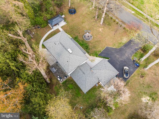 3803 ESTEL RD, Fairfax, VA 22031