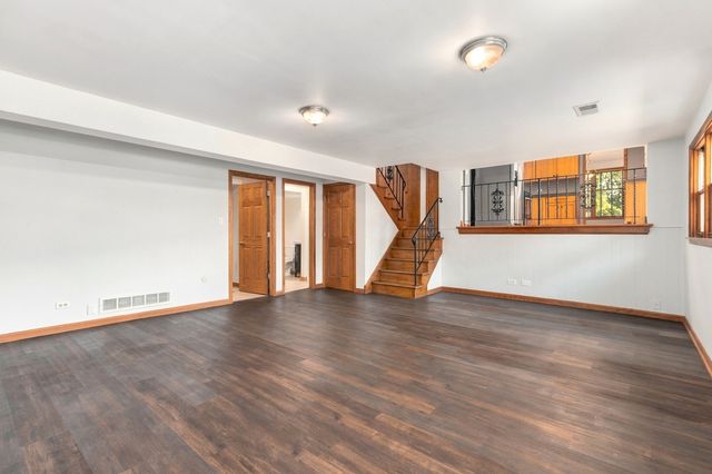 640 N Locust Street, Frankfort, IL 60423