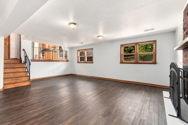 640 N Locust Street, Frankfort, IL 60423