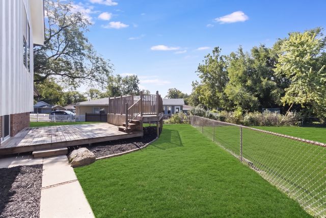 640 N Locust Street, Frankfort, IL 60423