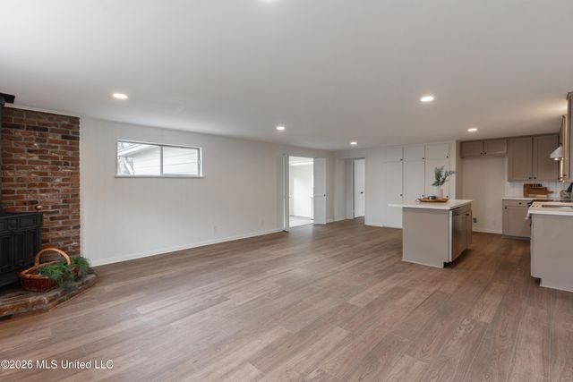 109 Sunrise Drive, Clinton, MS 39056