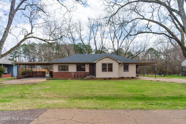 109 Sunrise Drive, Clinton, MS 39056