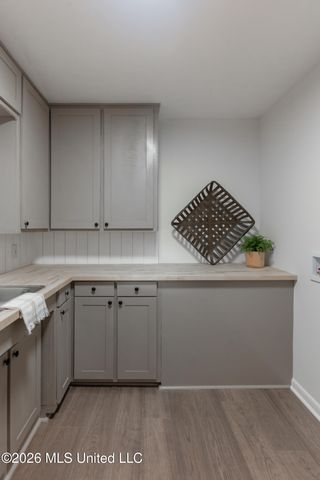 109 Sunrise Drive, Clinton, MS 39056