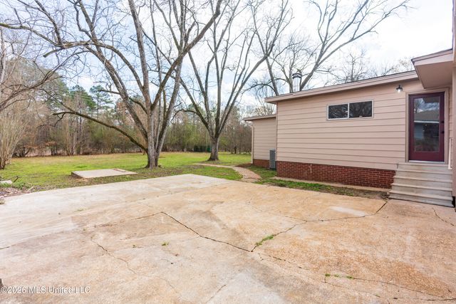 109 Sunrise Drive, Clinton, MS 39056