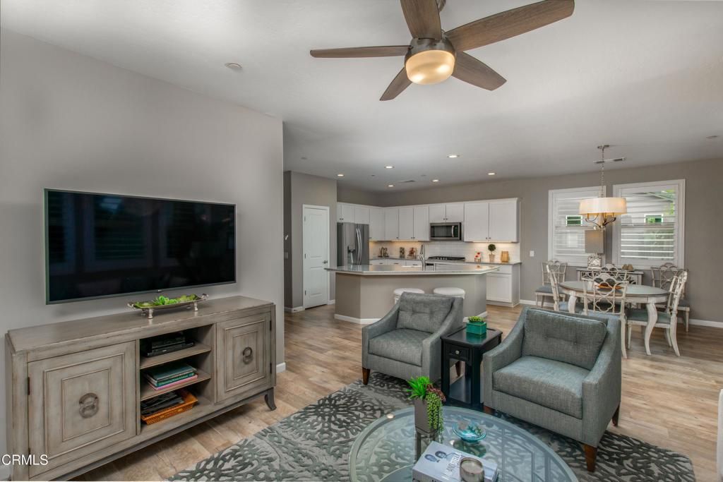 Image 10 of property listing at 14109 Harborough Drive, Bakersfield, CA 93311