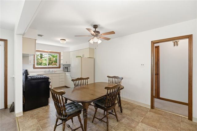 76 Anchor Drive, South Strabane, PA 15301