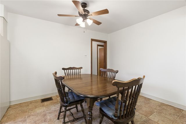 76 Anchor Drive, South Strabane, PA 15301