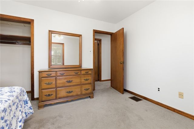 76 Anchor Drive, South Strabane, PA 15301