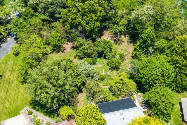 76 Anchor Drive, South Strabane, PA 15301
