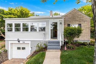 76 Anchor Drive, South Strabane, PA 15301