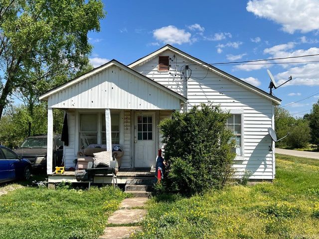 2016 Maurice Street, Jonesboro, AR 72401