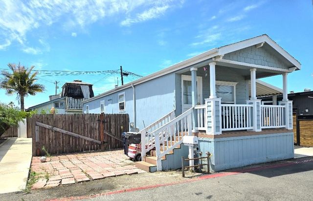 21752 Pacific Coast Hwy 7A, Huntington Beach, CA 92646