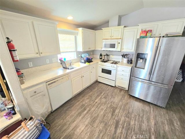 21752 Pacific Coast Hwy 7A, Huntington Beach, CA 92646