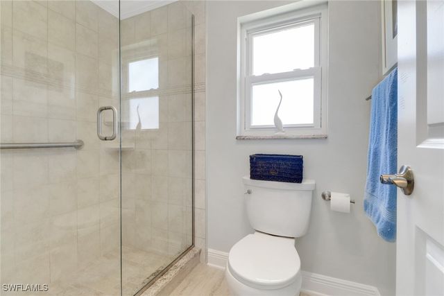 6060 Perthshire LN, Fort Myers, FL 33908