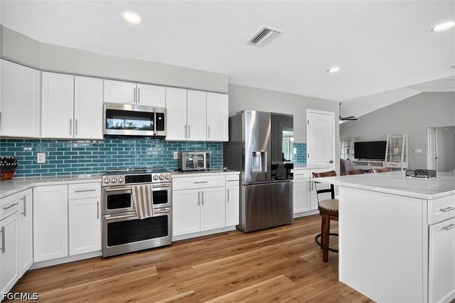 1477 Albatross RD, Sanibel, FL 33957