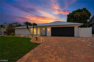 1477 Albatross RD, Sanibel, FL 33957