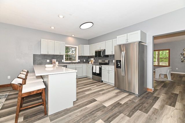 417 Storle AVENUE, Burlington, WI 53105