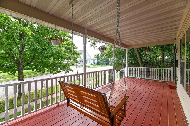 417 Storle AVENUE, Burlington, WI 53105