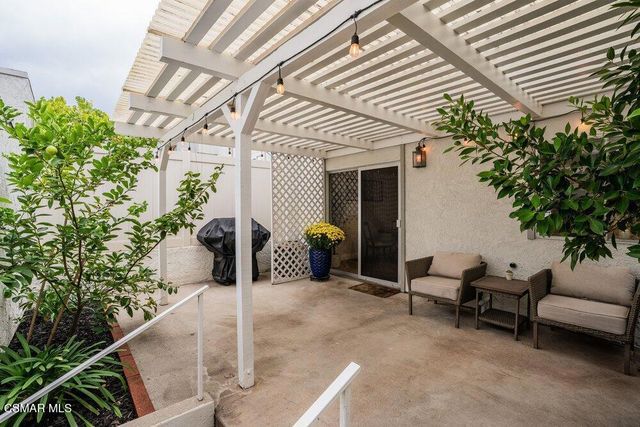 242 Green Lea Place, Thousand Oaks, CA 91361