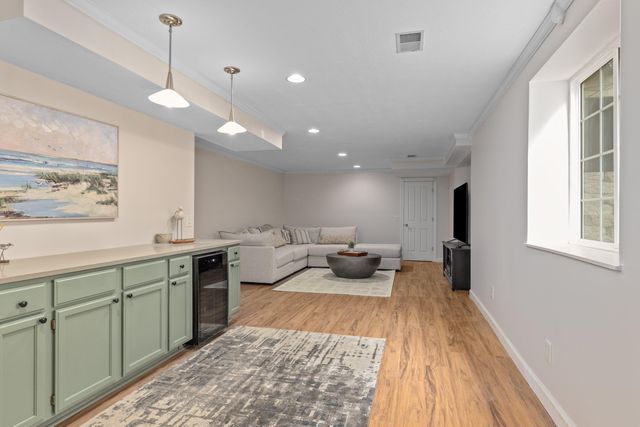 1106 Brookway Court, Norton Shores, MI 49441