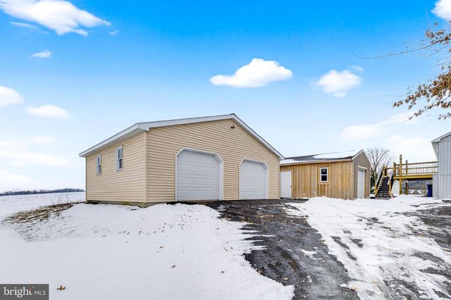 2639 SHUMAKER RD, Manheim, PA 17545