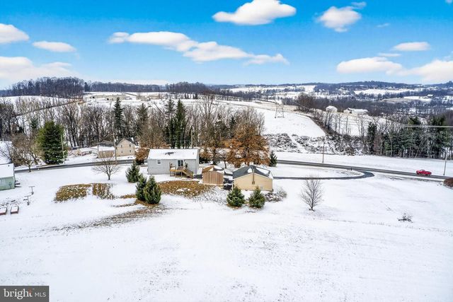 2639 SHUMAKER RD, Manheim, PA 17545