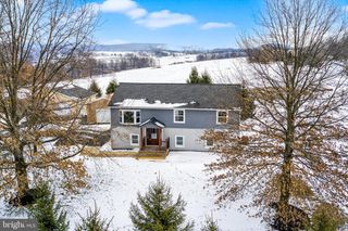 2639 SHUMAKER RD, Manheim, PA 17545