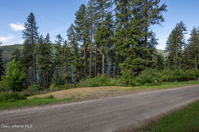 156 Beltane PL, Sagle, ID 83860