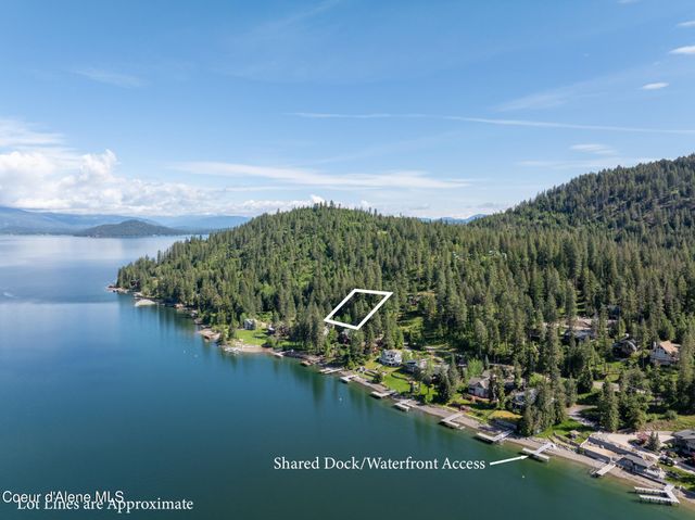 156 Beltane PL, Sagle, ID 83860